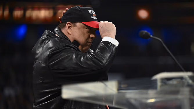 Paul Heyman reacts to pregnancy announcement by former WWE Champion's wife