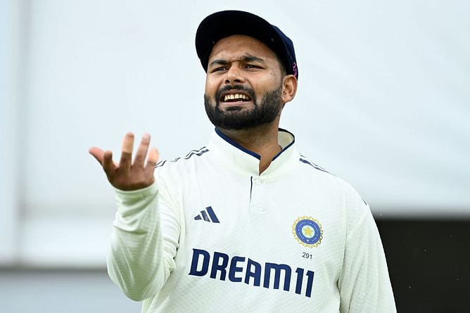 Rishabh Pant flings away old ball in anger after being denied a replacement by umpire on Day 3 of ENG vs IND 2025 1st Test [Watch]
