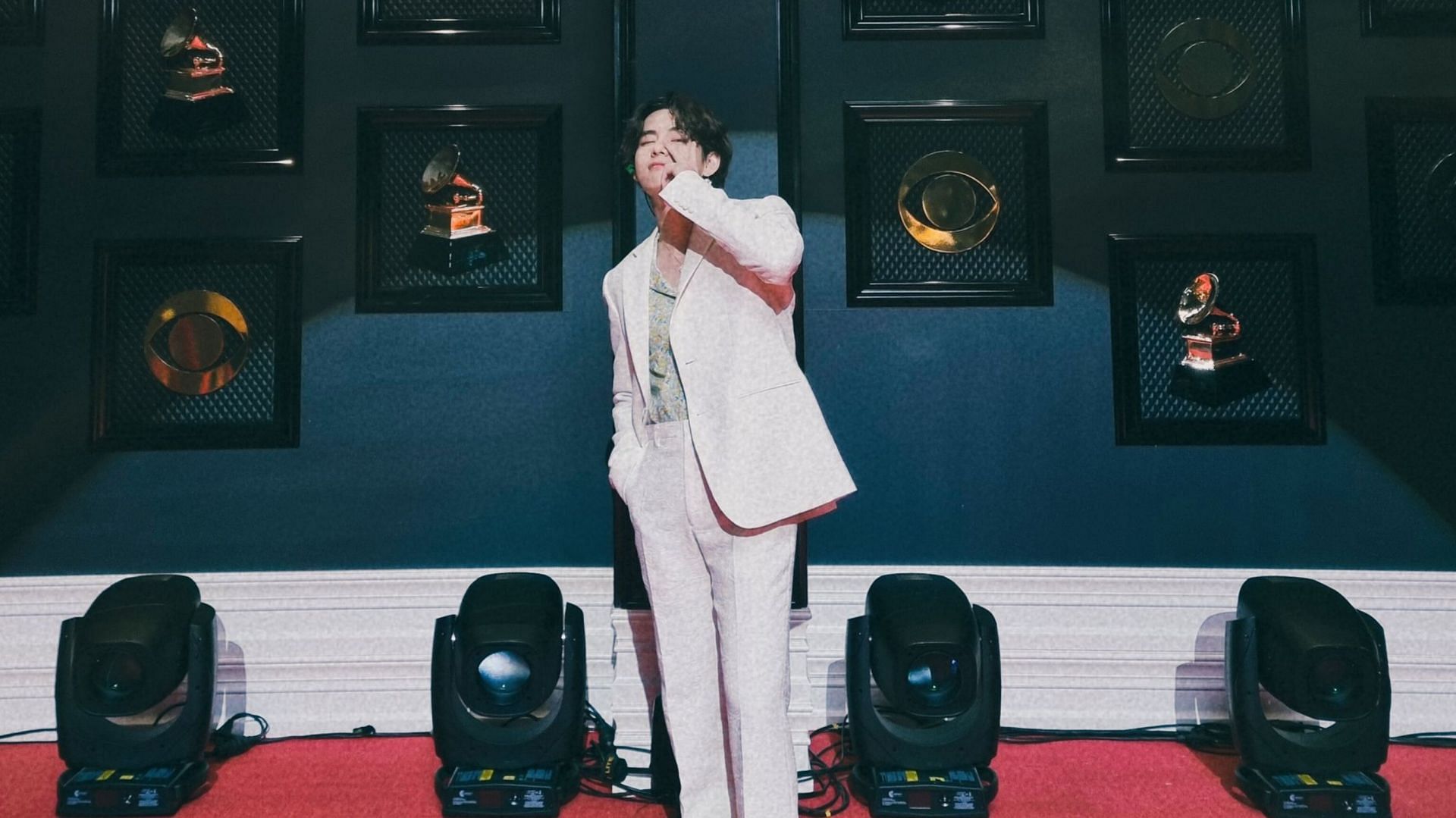 From Layover's Spotify milestones to record-breaking holiday hits: Exploring BTS' Taehyung's groundbreaking music records