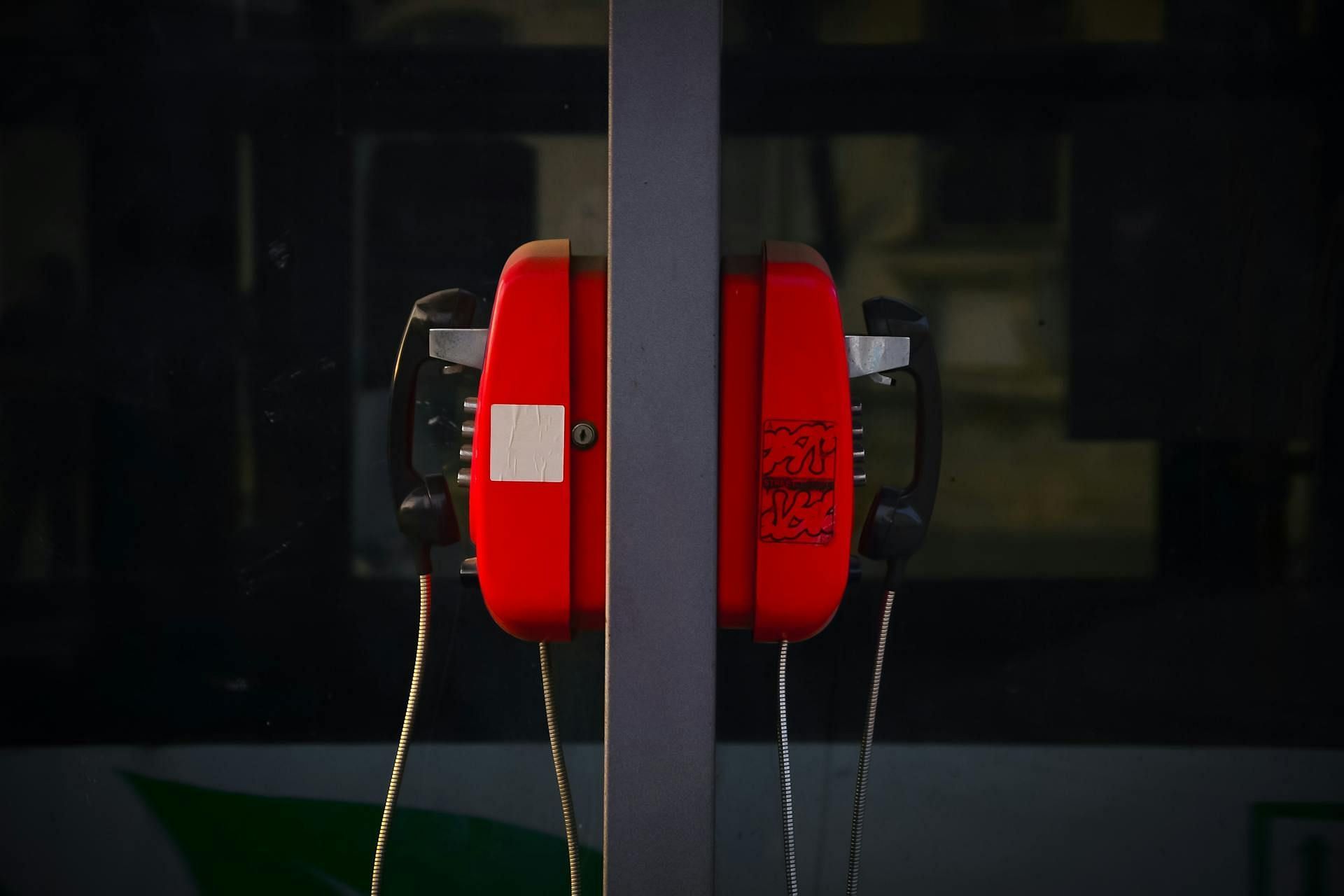 Michael claimed he received a call from Alissa through a public phone (Image via Pexels)