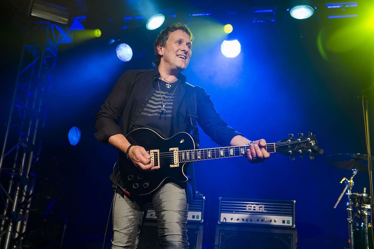 When was Vivian Campbell diagnosed with cancer? Def Leppard guitarist reveals he’s in remission from Hodgkin's Lymphoma
