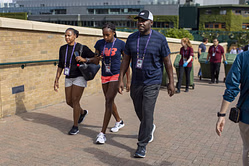 Coco Gauff enjoys escape room outing with her parents amid French Open campaign, mocks Christopher Eubanks over his effort