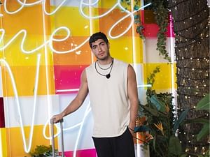 ⁠"THIS WAS STRAIGHT CINEMA!"— Love Island USA fans react to Charlie Georgiou's brutal elimination