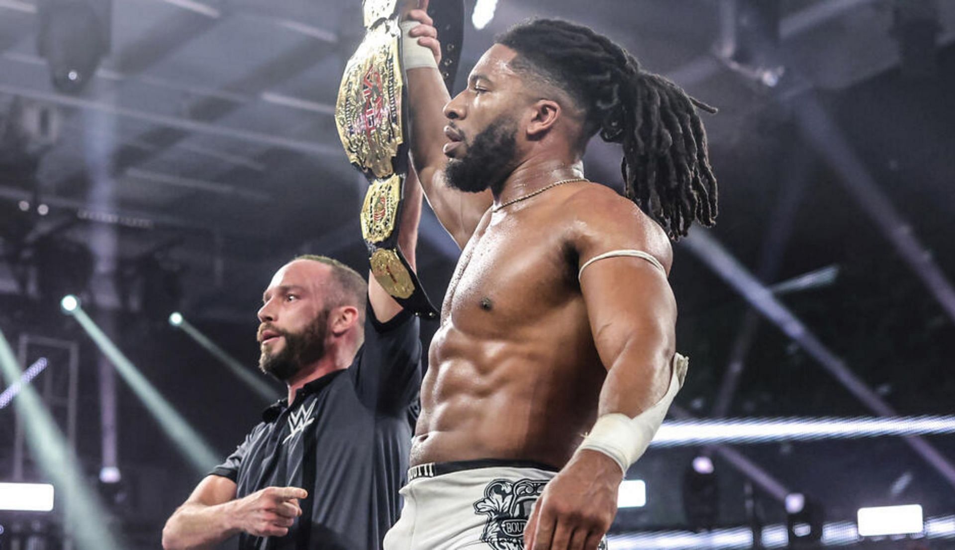 ट्रिक विलियम्स जीत के बाद (Photo: WWE.com)