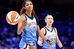 "Nasty set up for Angel Reese": Fans bash 'disappointed' Chicago GM for expressing true feelings on 10.1 ppg star amid shaky start