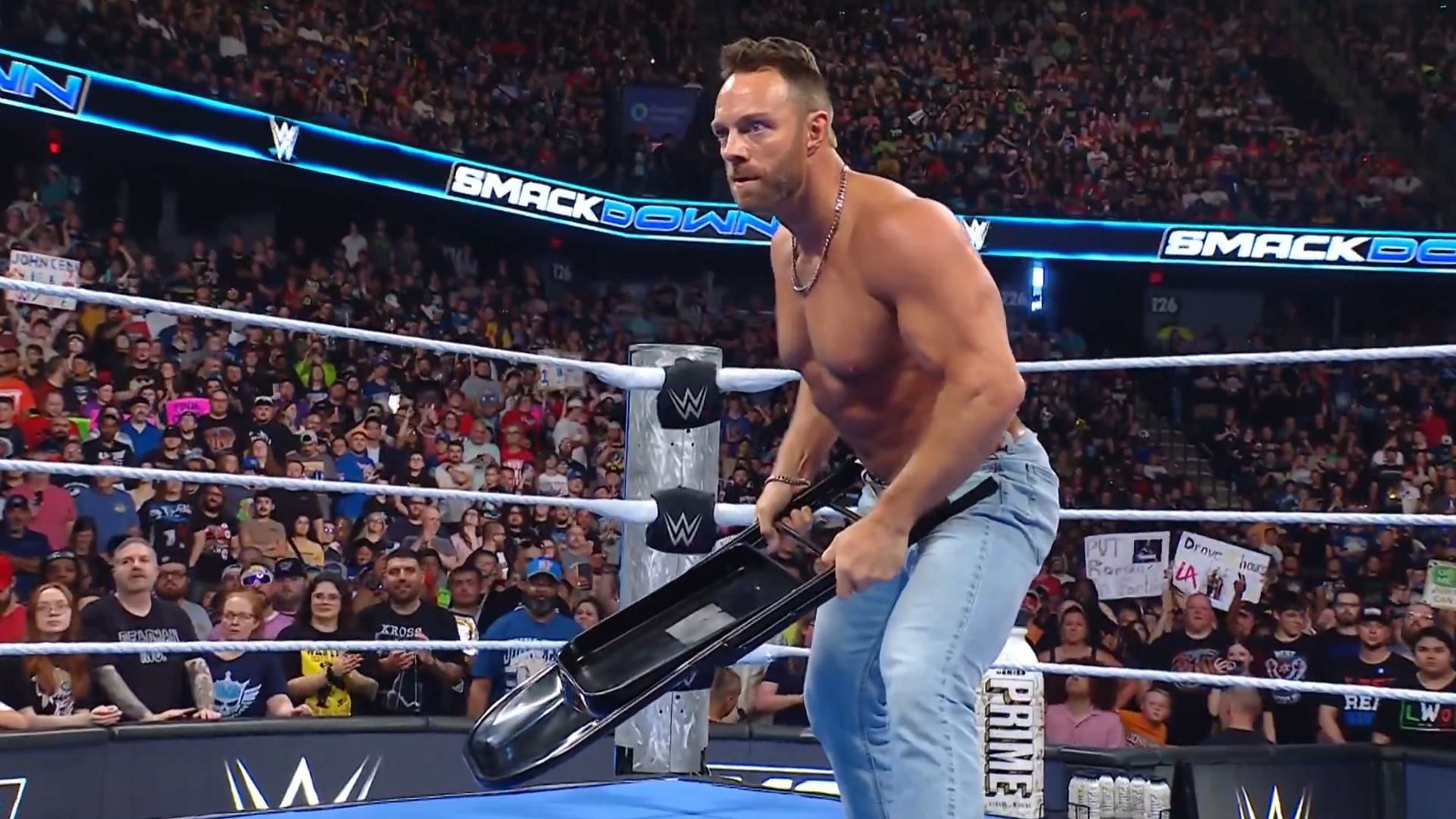 LA Knight [Image Credits: WWE