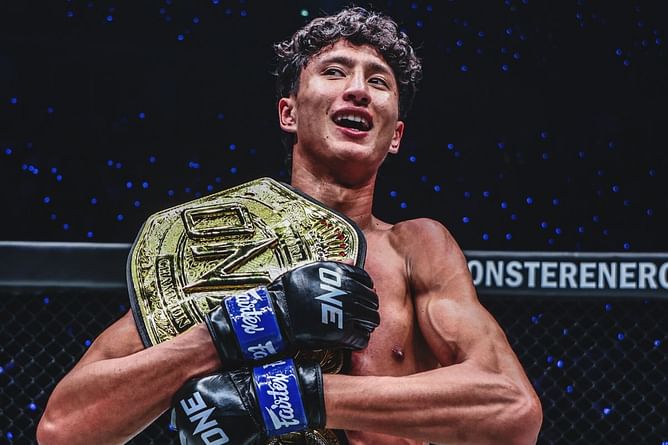 “A lot for me back then” - Nabil Anane recalls humble beginnings when he first started in Muay Thai