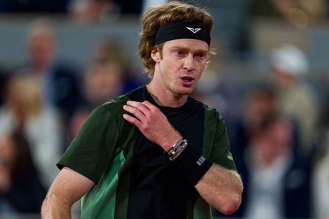 Halle 2025 Day 2: Men's singles predictions ft. Joao Fonseca vs Flavio Cobolli, Andrey Rublev vs Sebastian Ofner | Terra Wortmann Open