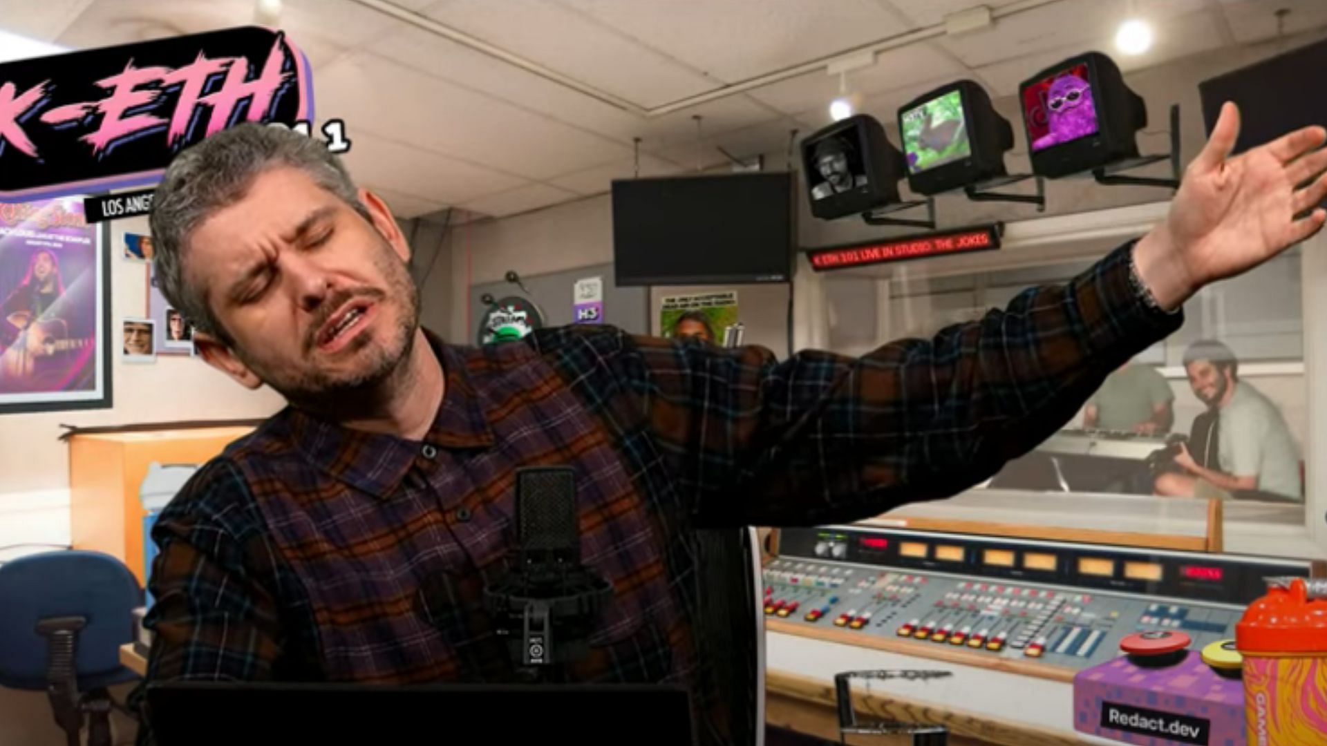 Ethan Klein has expressed support for the anti-ICE protests sweeping the nation recently (H3 Podcast/YouTube)