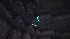 Best tips to find diamonds in caves in Minecraft