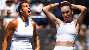 WATCH: Aryna Sabalenka's Wimbledon 1R opponent, Carson Branstine can't believe her eyes after saving embarrassment of a game-less loss to World No. 1