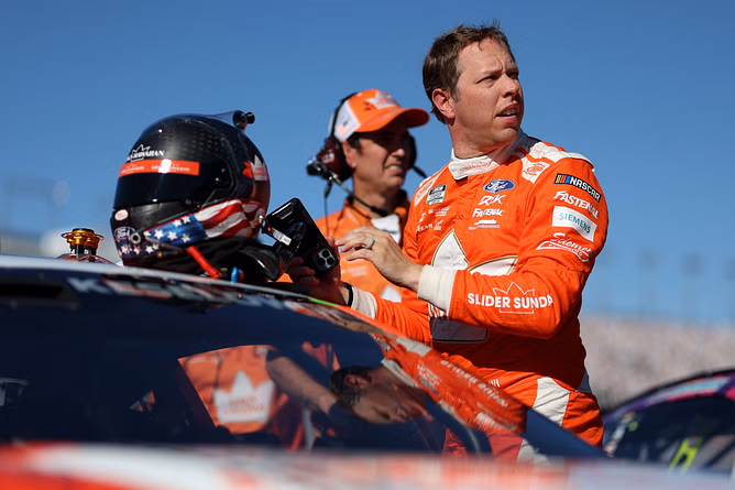 Brad Keselowski, No. 6 team slammed by NASCAR expert for ‘glaring’ Pocono blunder: “You can’t do that”