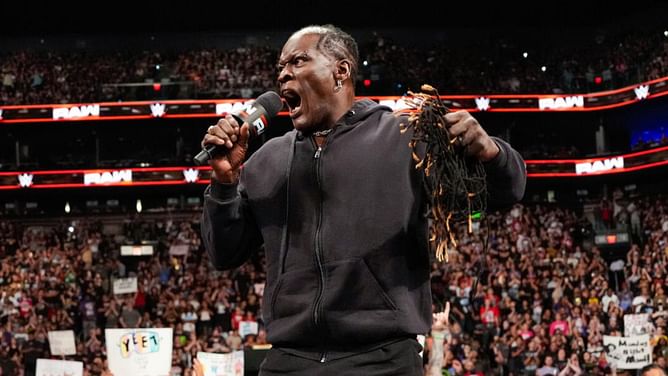 Major female star got chills when Ron Killings cut his hair on WWE RAW