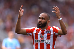 Manchester United eye PL star as Bryan Mbuemo alternative as talks stall - Reports