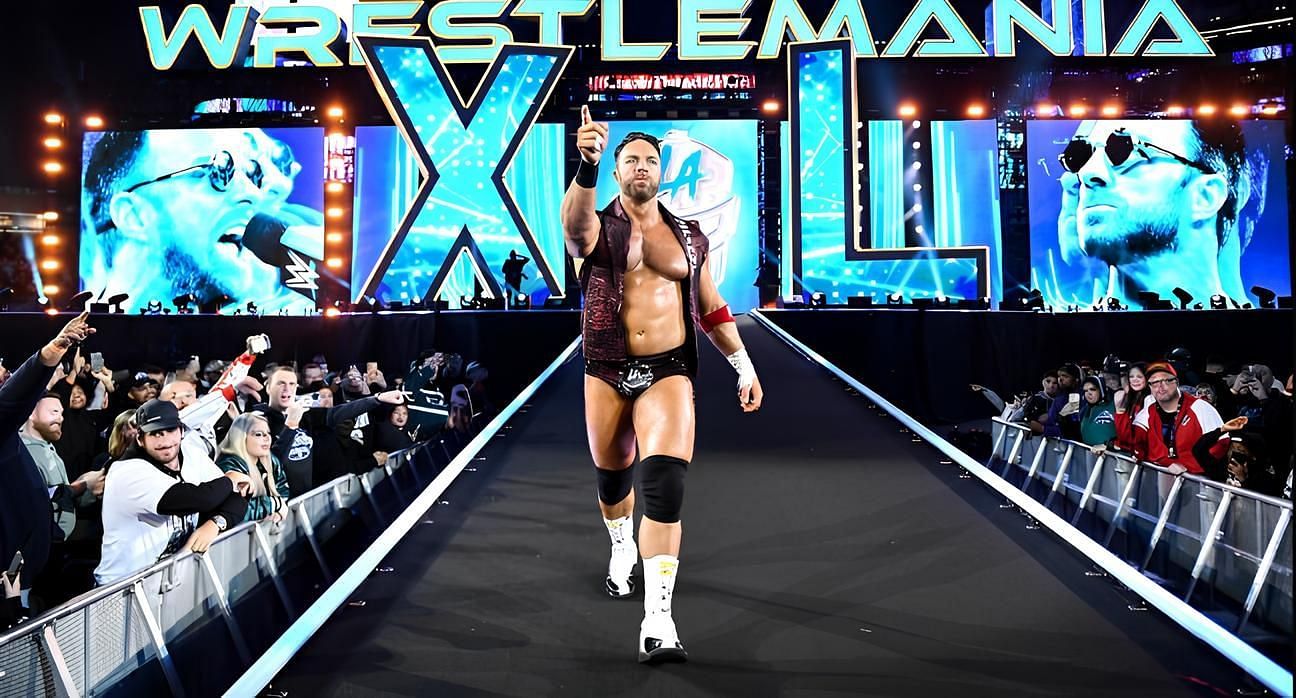 LA Knight entrance at WrestleMania 40 (Image via Facebook/WWE 