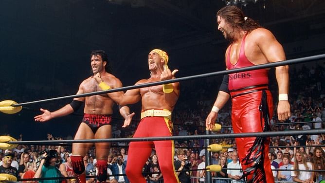 Hulk Hogan moment proves Vince McMahon could buy WWE, veteran thinks (Exclusive)