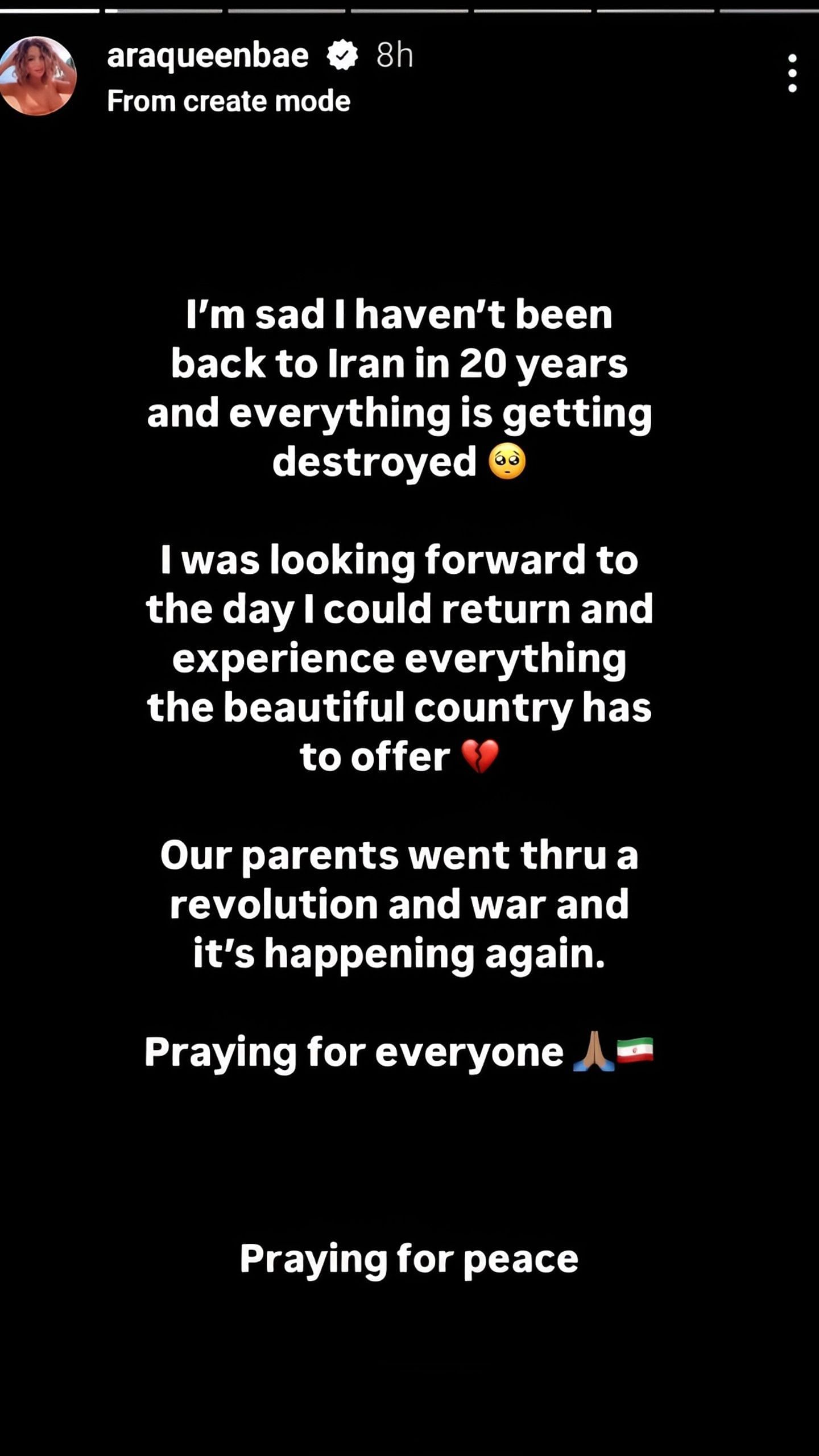 [Credit: IG/@araqueenbae]
