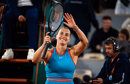 What tennis racket is Aryna Sabalenka using at French Open 2025? All you need to know