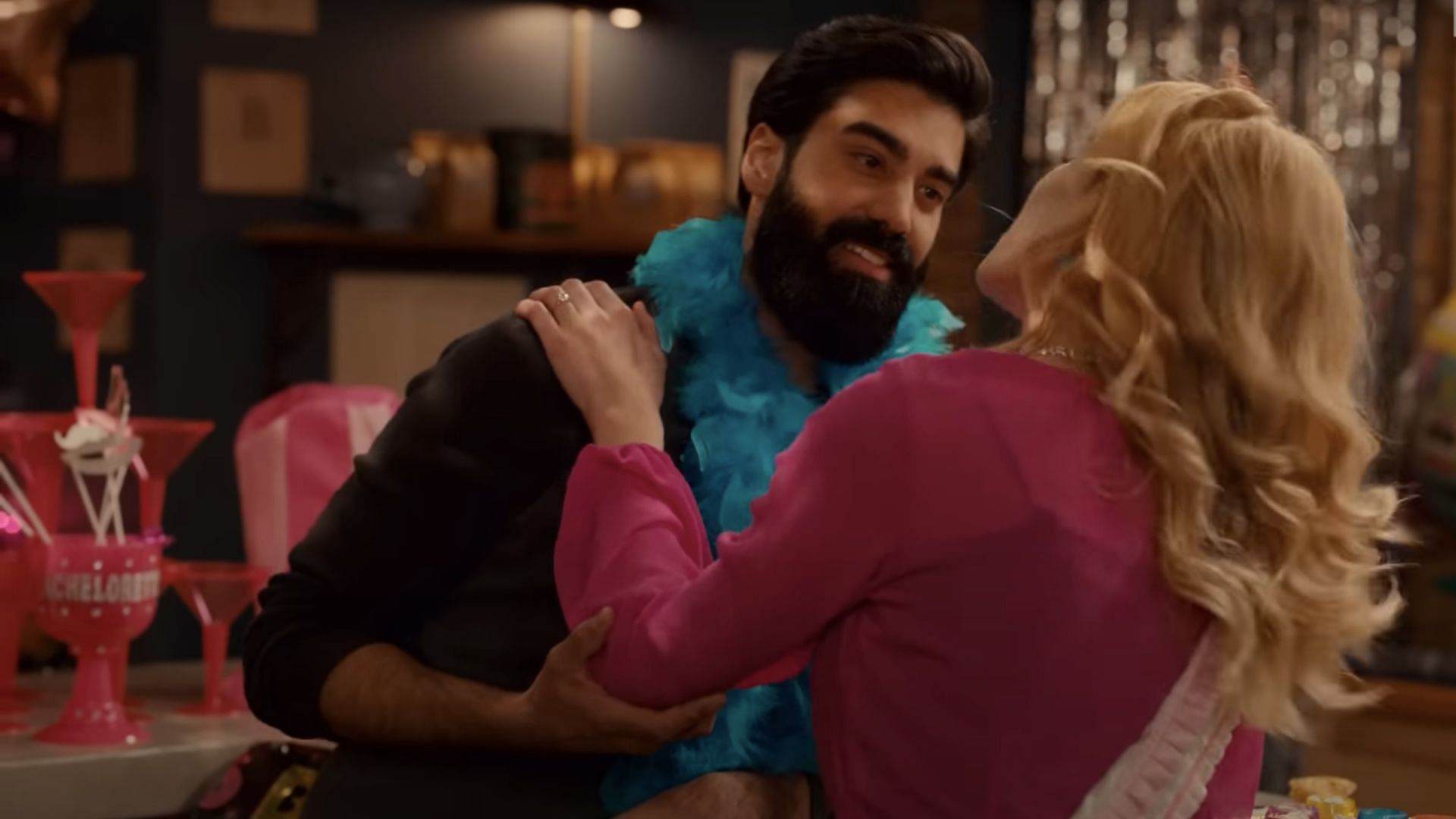 Joe still has feelings for Georgia (Image via Netflix)