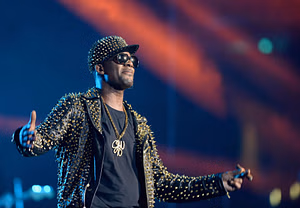 Why was R. Kelly rushed to the hospital? Perez Hilton doesn't think "Diddy 1.0's" life is in danger despite suspected "murder plot" & overdosing