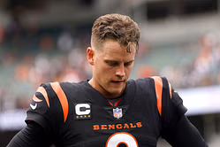 "Better make the playoffs" - Young kid calls out Joe Burrow at Fanatics Fest over Bengals' poor 2024 season