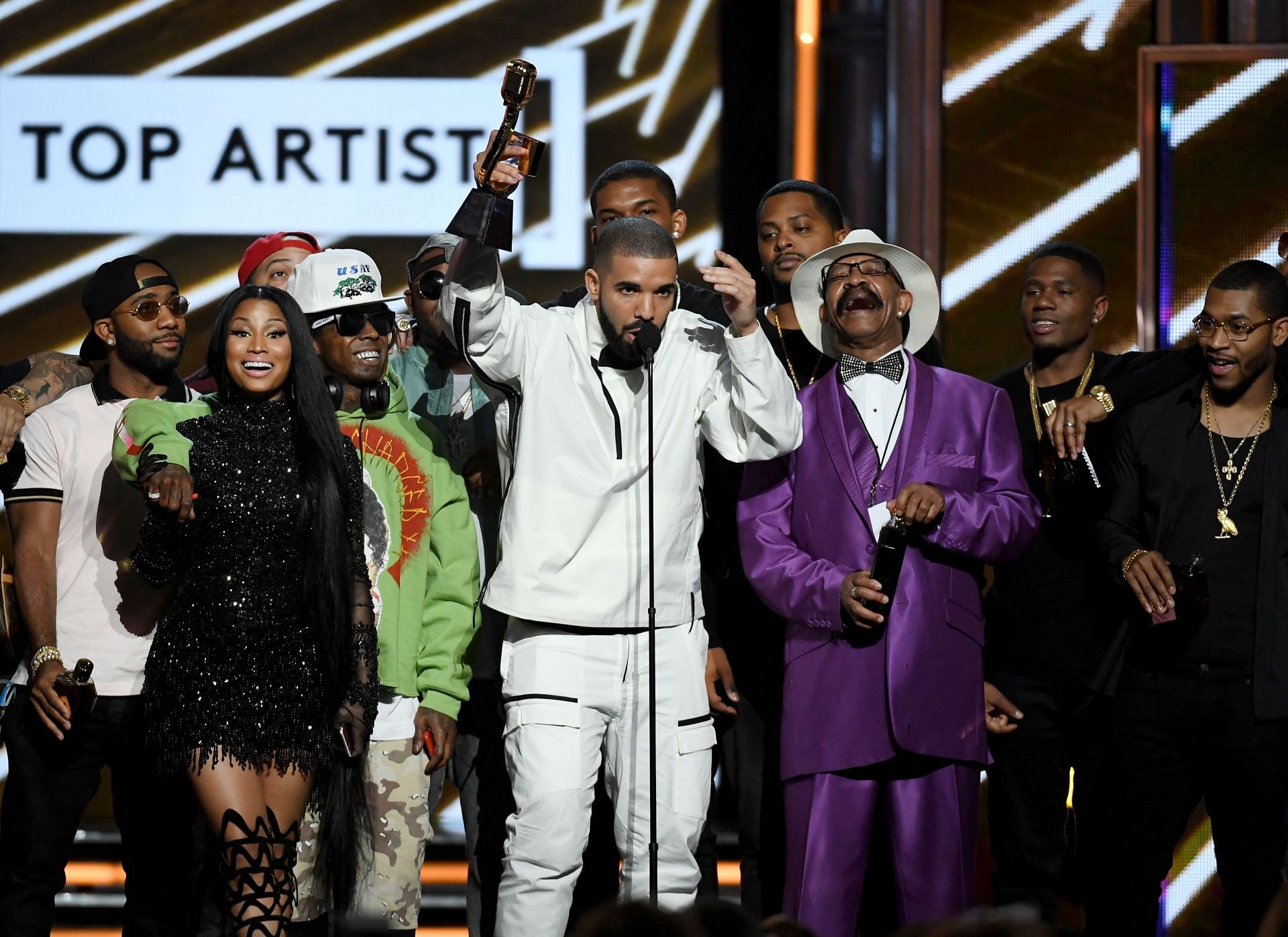 2017 Billboard Music Awards - Show - Source: Getty