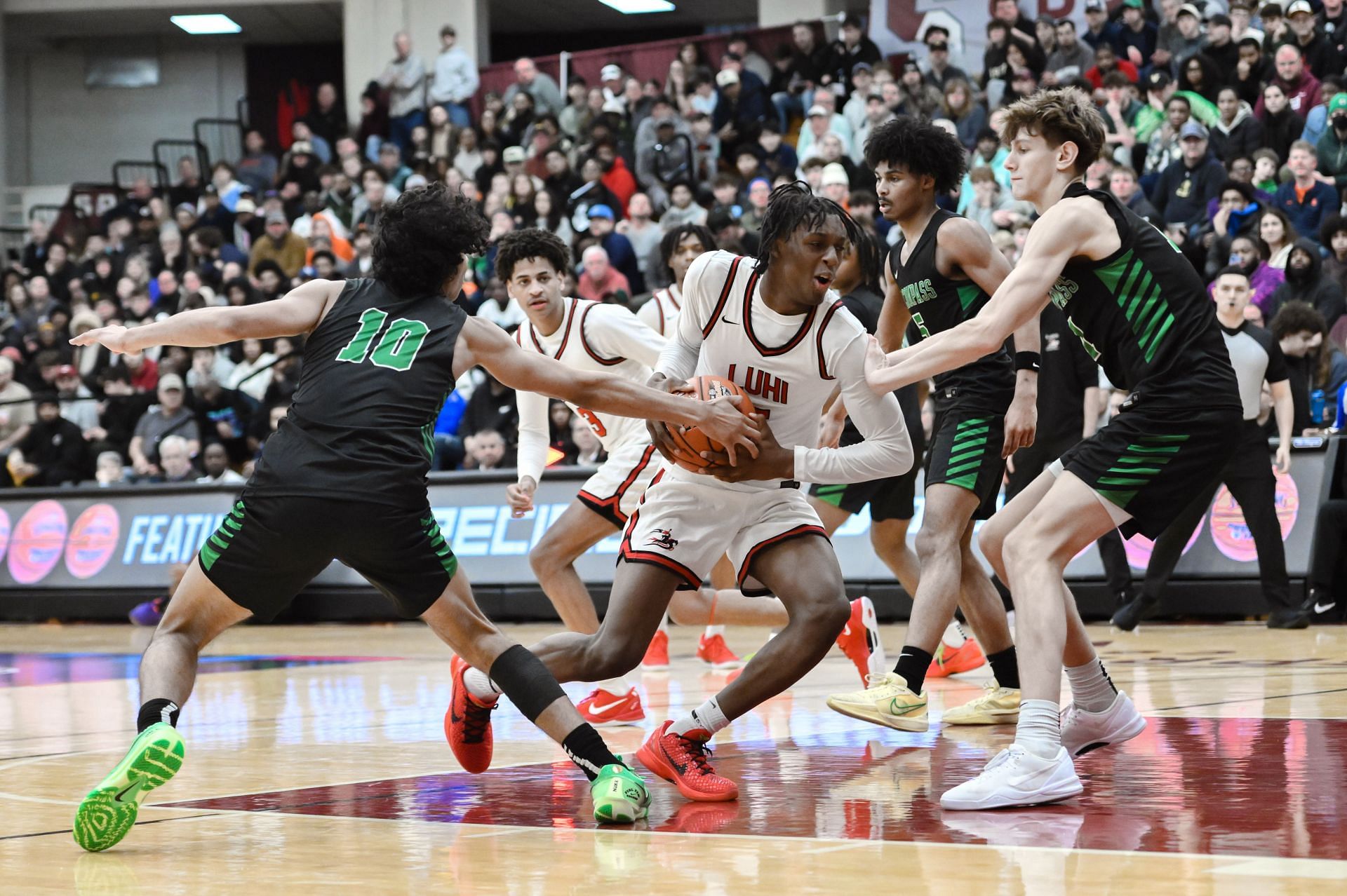 HIGH SCHOOL BASKETBALL: JAN 19 Spalding Hoophall Classic - Long Island Lutheran vs Arizona Compass Prep - Source: Getty
