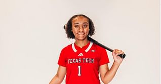 Texas commit Aaliyah Crump shares 3-word reaction as Montverde Academy's Missy Odom makes visit to Big 12 team