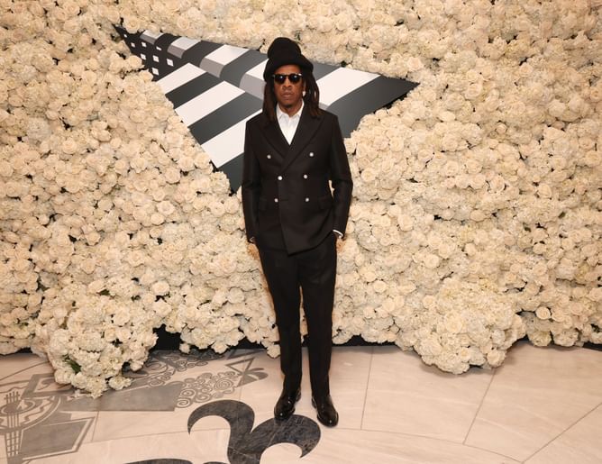Ray Daniels says he lost a small amount of respect for Jay-Z for not supporting Dame Dash during his current financial struggles