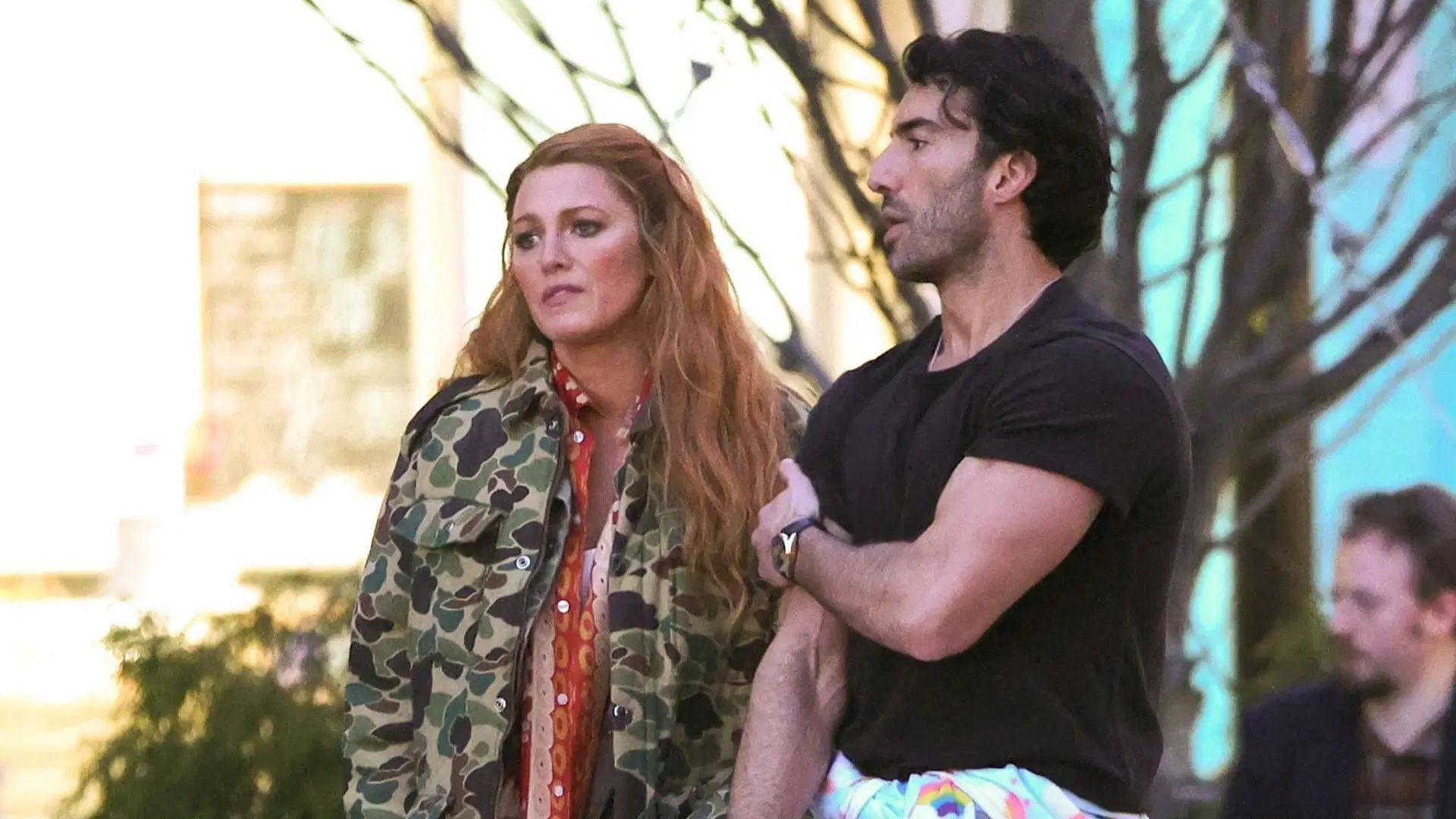 Blake Lively and Justin Baldoni are seen on the set of &quot;It Ends with Us&quot; (Image via Getty)