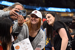 "Brings white supremacy and hatred": Michael Jordan's ex-teammate Etan Thomas calls out Caitlin Clark's fanbase as Fever star seals epic comeback