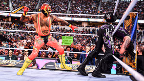 WWE legend Rey Mysterio sends emotional message to his family; intentionally leaves out Dominik Mysterio