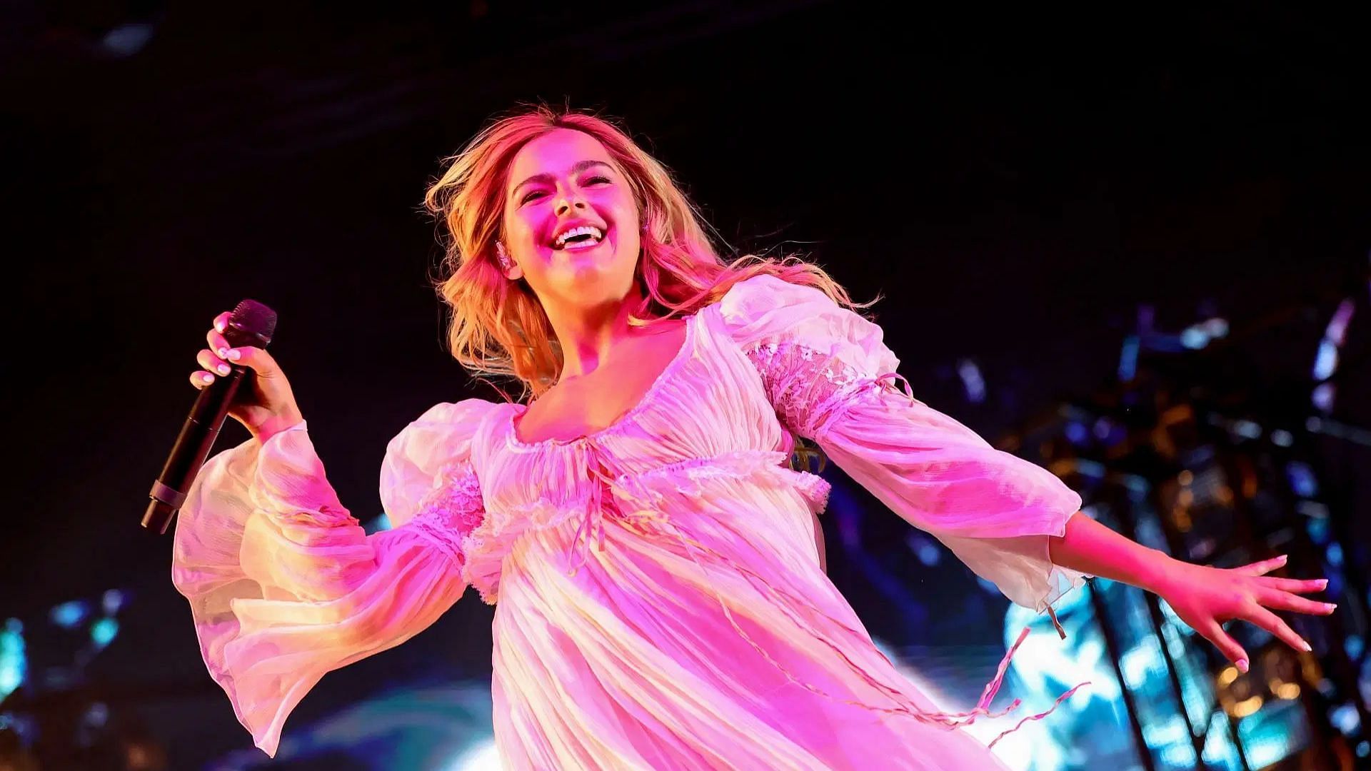 Addison Rae performs with Arca at the Gobi Tent during the 2025 Coachella Valley Music and Arts Festival (Image via Getty)