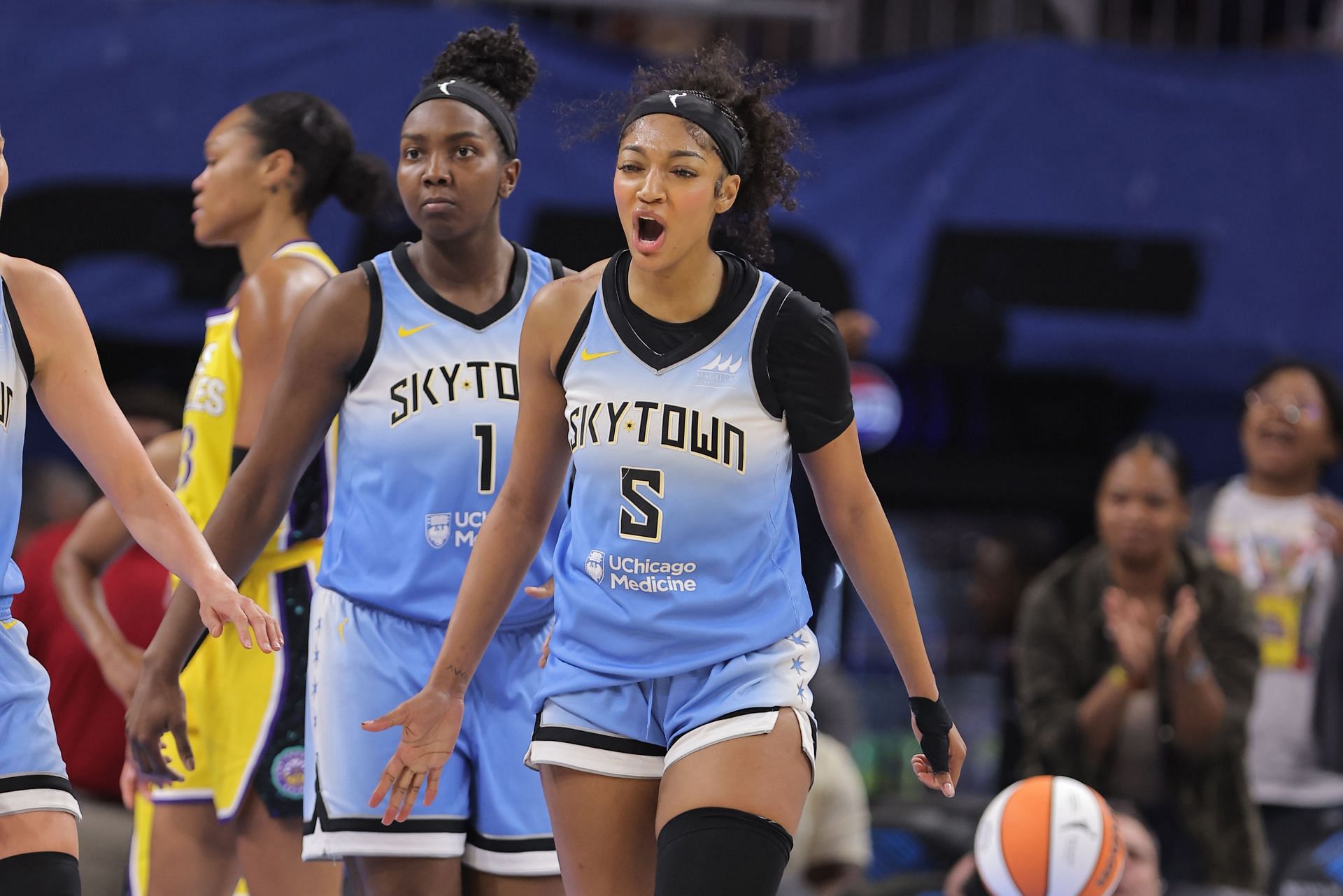 WNBA: JUN 24 Los Angeles Sparks at Chicago Sky - Source: Getty
