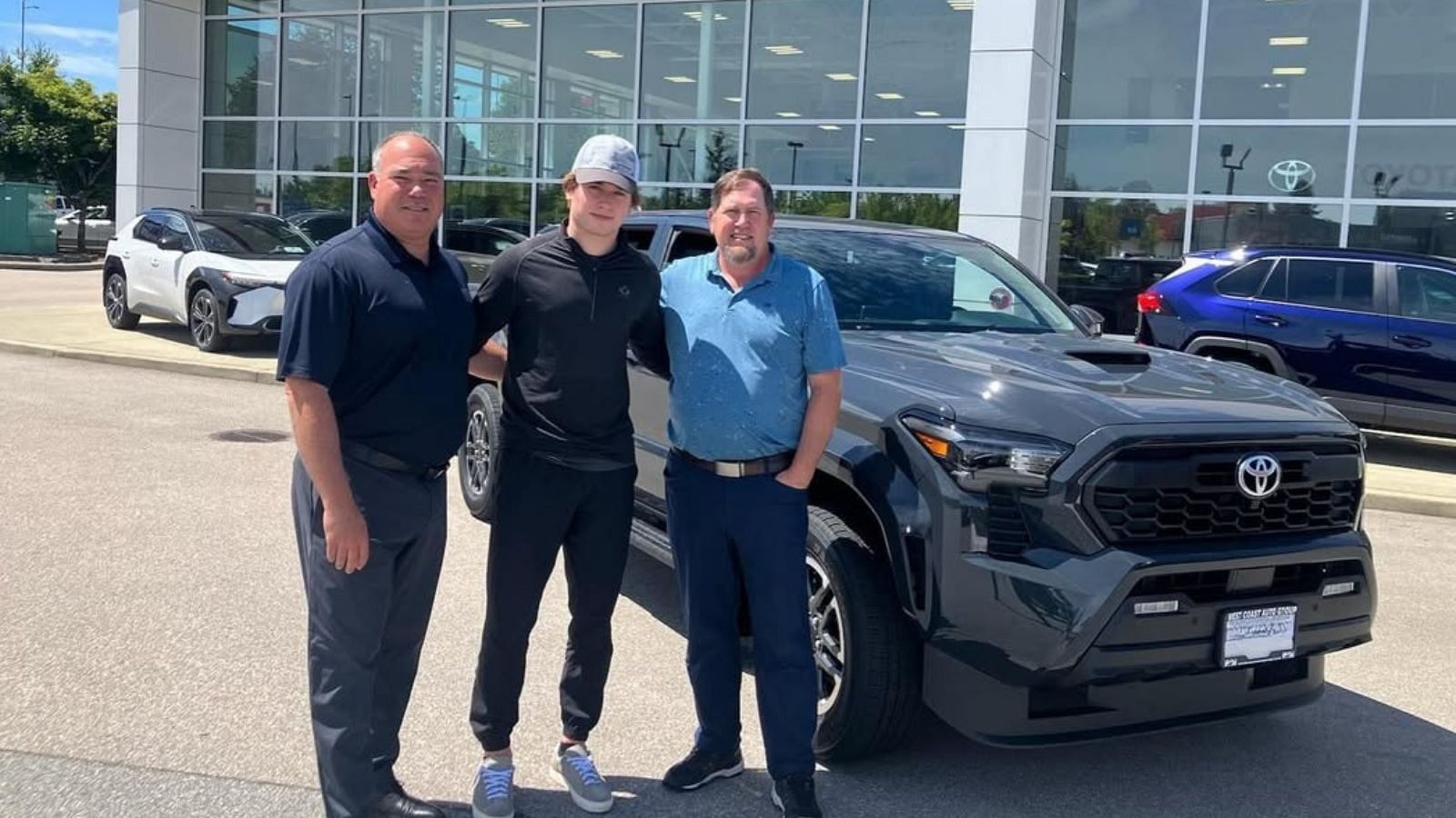 Macklin Celebrini takes delivery of a brand-new 2025 Toyota Tacoma from BC dealership
