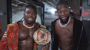 Major WWE star teases alliance with The New Day following recent split