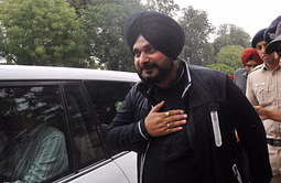 Navjot Singh Sidhu picks his best XI from IPL 2025, names former title-winning skipper as captain instead of Shreyas Iyer