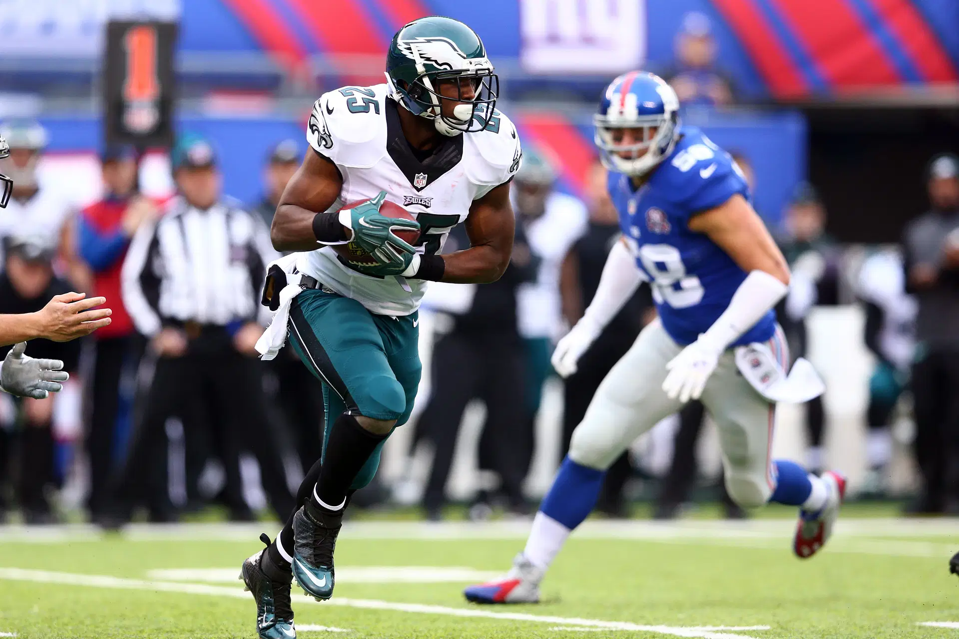 &quot;Never seen anybody whoop on Patrick Mahomes and Chiefs&quot;: LeSean McCoy bullish on Eagles&rsquo; Super Bowl repeat (Image credit: Imagn)