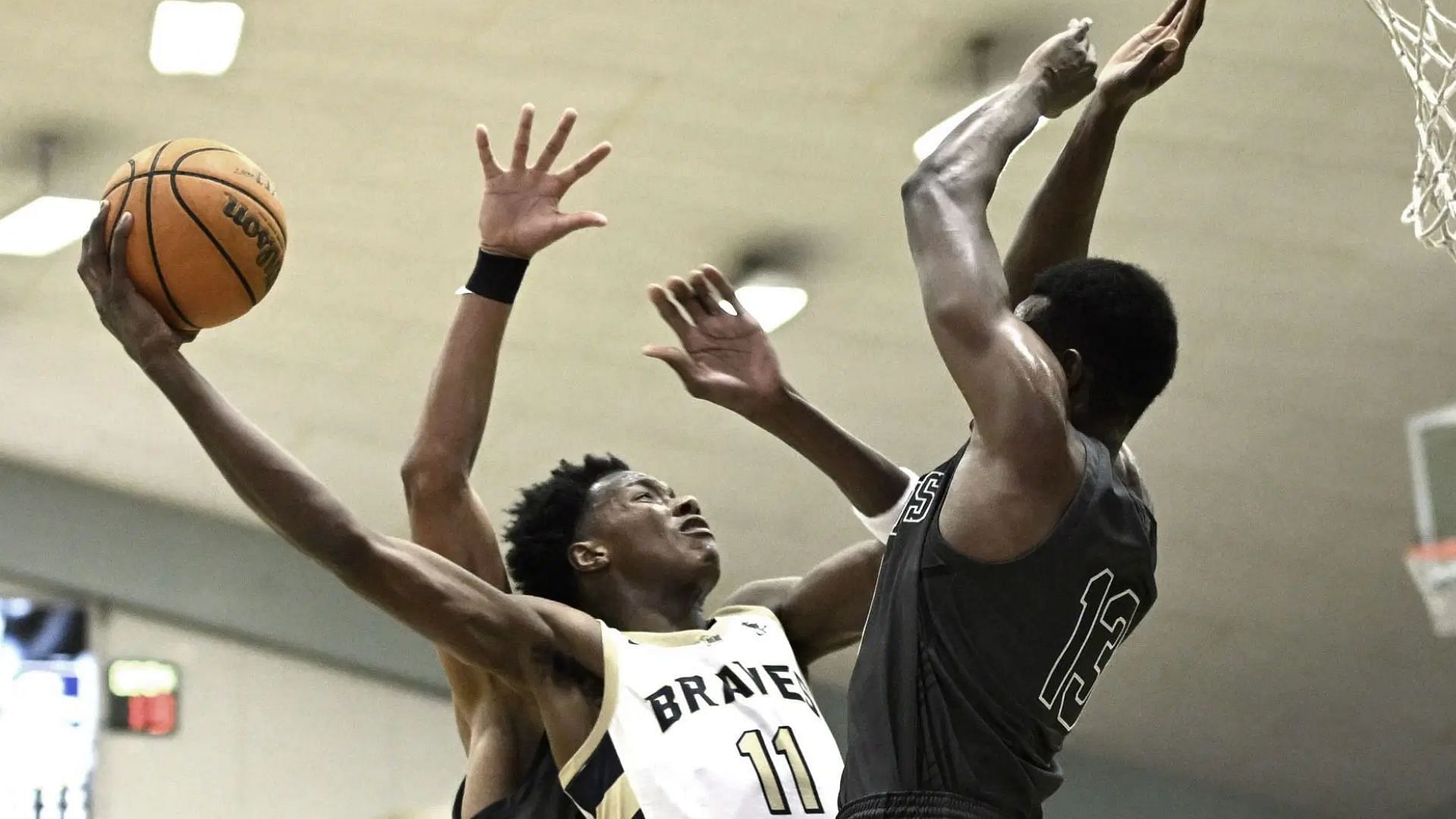 Kentucky target Chris Collins remains uncertain on future amid recruitment buzz (Image via Getty)