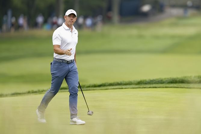 WATCH: Rory McIlroy's troubles at Oakmont continue as 36-YO throws his golf club during Round 4