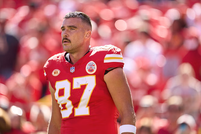 "I can't see myself playing anywhere else": Travis Kelce opens up on NFL future as Chiefs TE enters final contract year