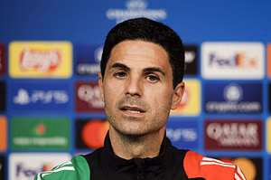 "If you put him in the Arsenal side, he gets over 20 goals" - Pundit makes big claim about 33-year-old Premier League striker