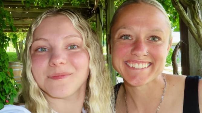 Jade Carey's girlfriend Aimee Sinacola reacts to gymnast's Michigan vacation highlights