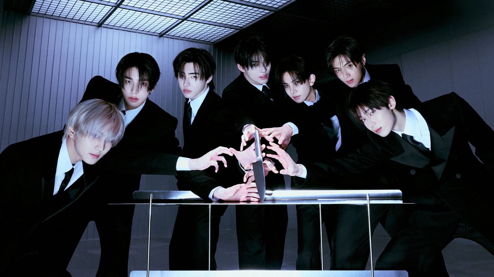 ENHYPEN in DESIRE: UNLEASH (Image via Weverse)