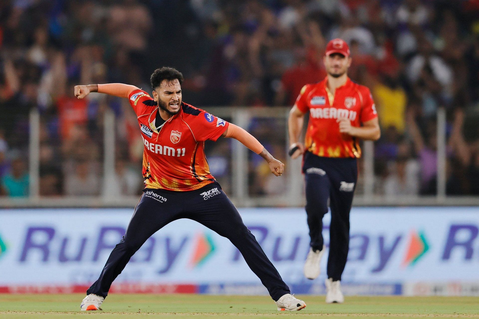 Vijaykumar Vyshak removes Jonny Bairstow for 38 (Image vi X-@IPL)
