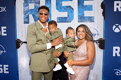 "Making his own starting line-up": NBA fans erupt as Giannis Antetokounmpo teases 'Baby #5' with unmissable video