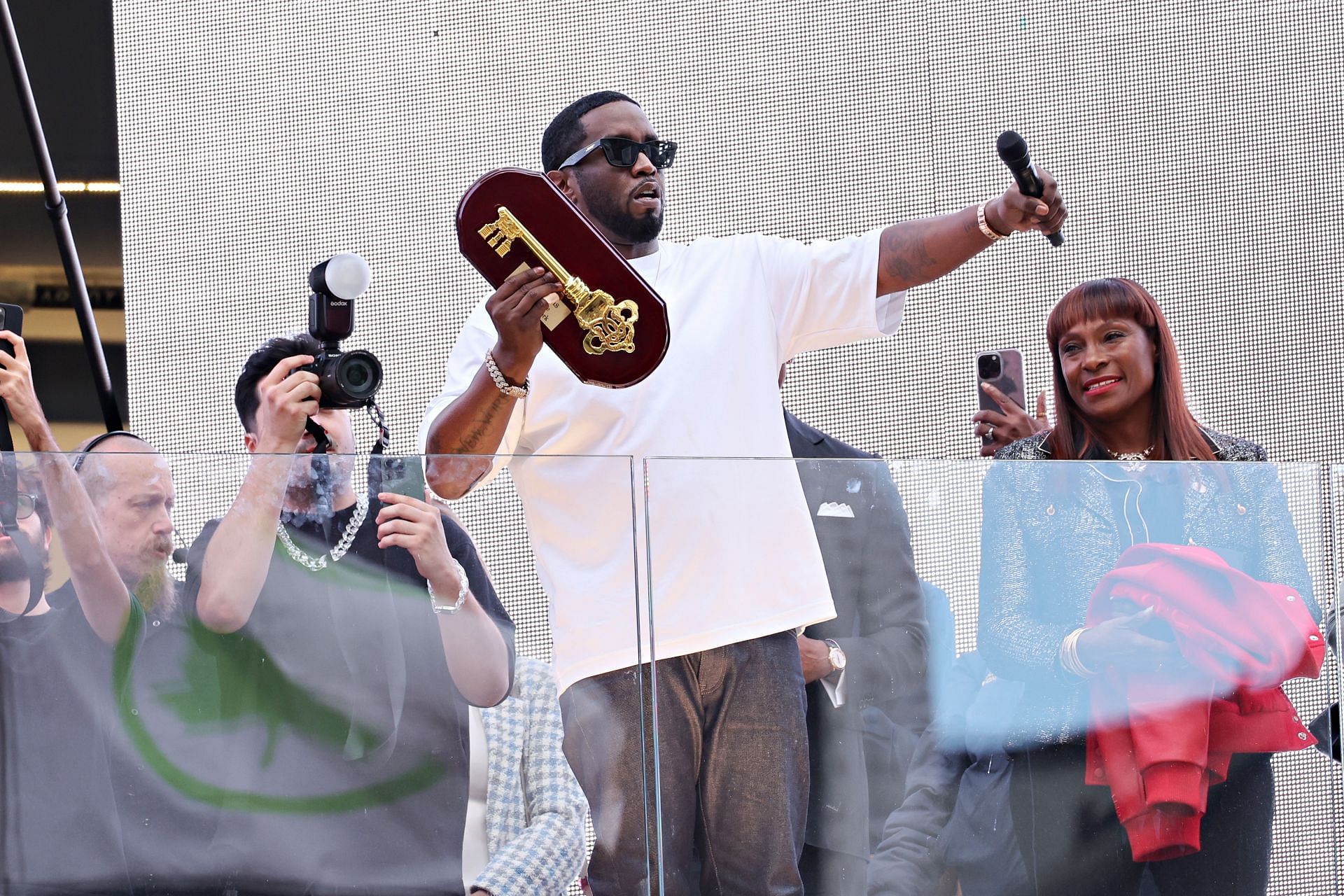 New York City Mayor Presents Sean &quot;Diddy&quot; Combs With Keys To The City - Source: Getty