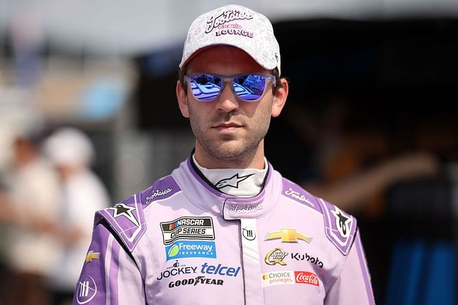 “A huge honor”: Daniel Suarez unveils his Mexico-inspired lid for home race