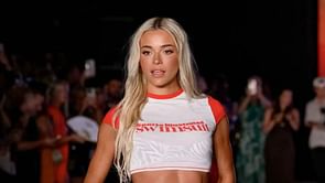Olivia Dunne reacts to model Jasmine Sanders turning up the glamor during her SI Swimsuit runway appearance