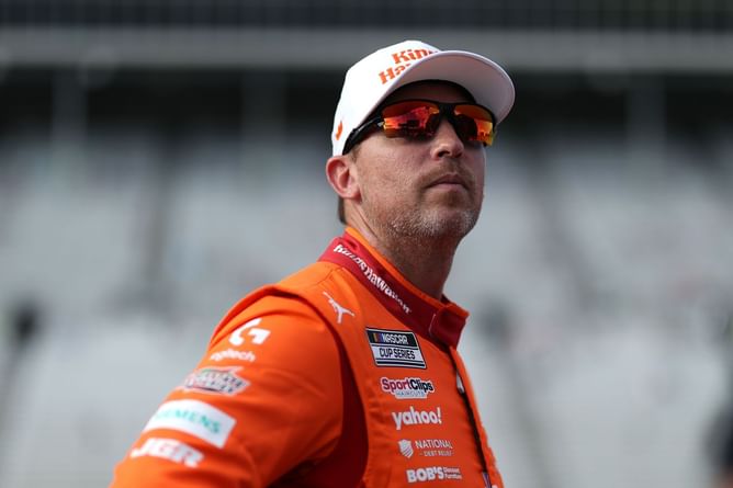 “It started a chain reaction”: Denny Hamlin explains the real cause behind Atlanta’s chaotic pileup